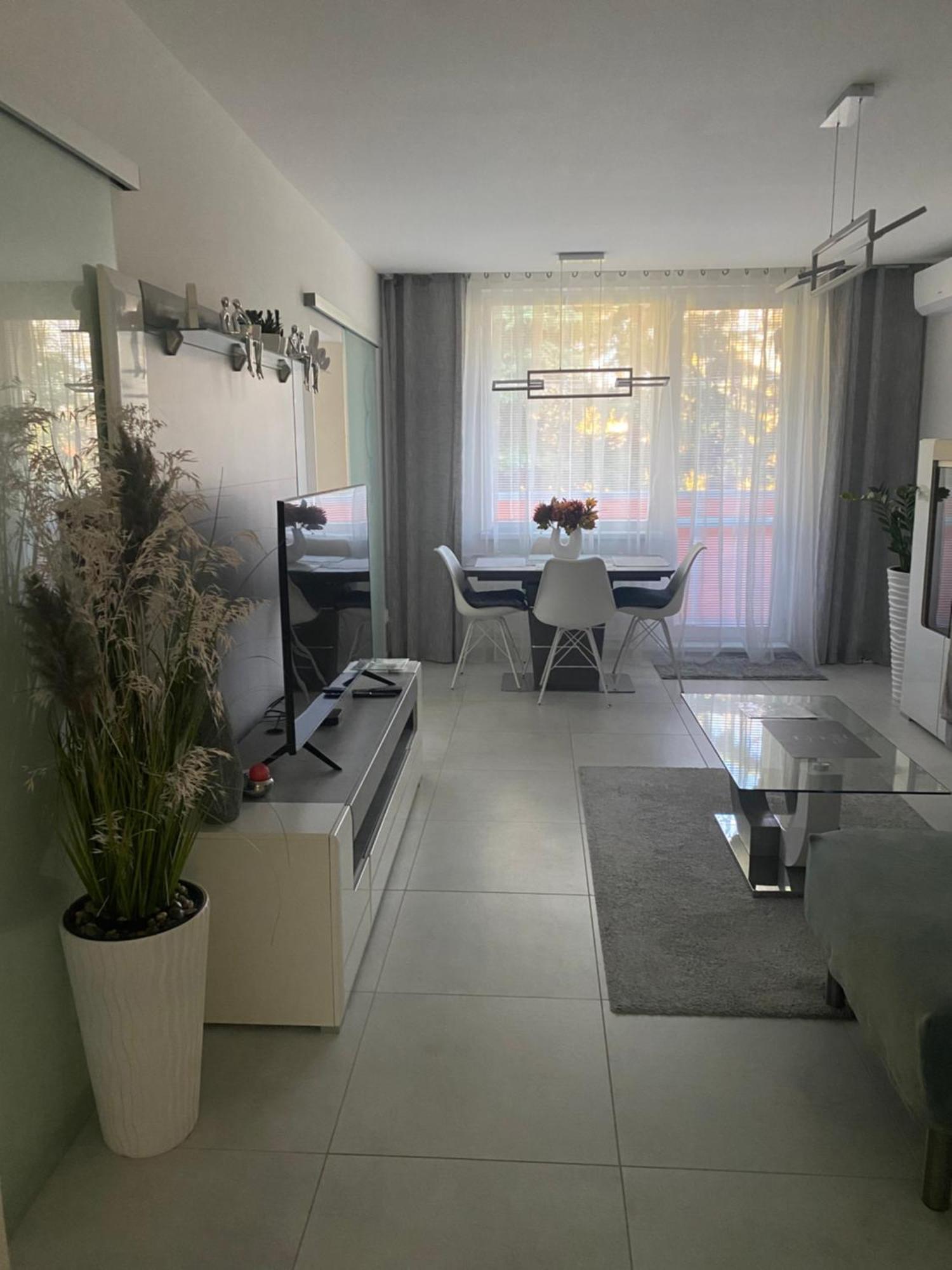 Apartman Нитра Экстерьер фото
